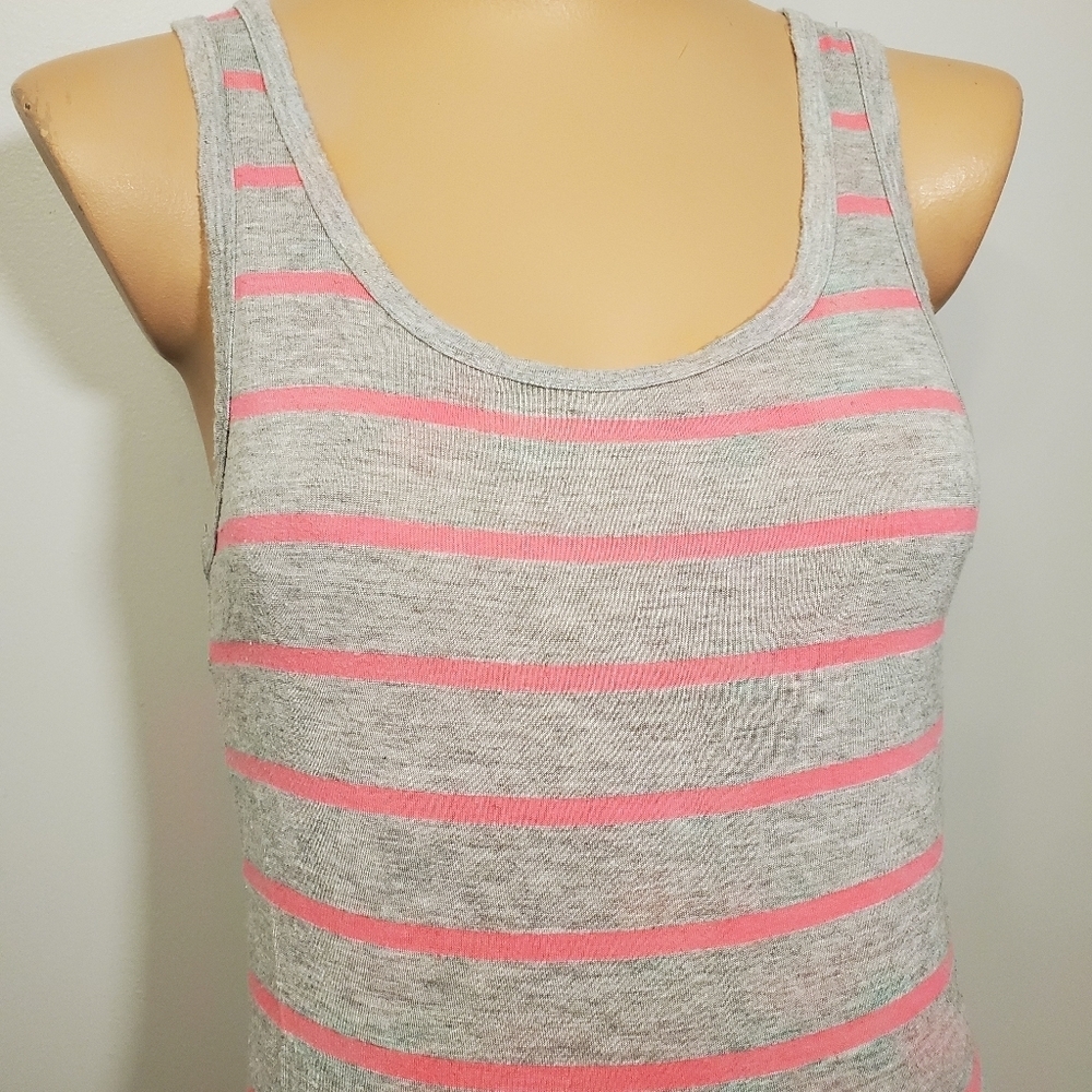 Active Striped Tank Top - Picture 2 of 5